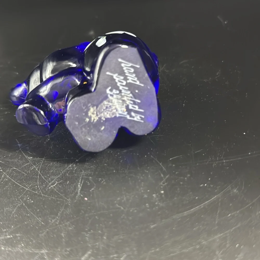 Fenton Cobalt Blue Glass Elephant Figurine with Hand Painted Floral Design - Picture 4 of 6